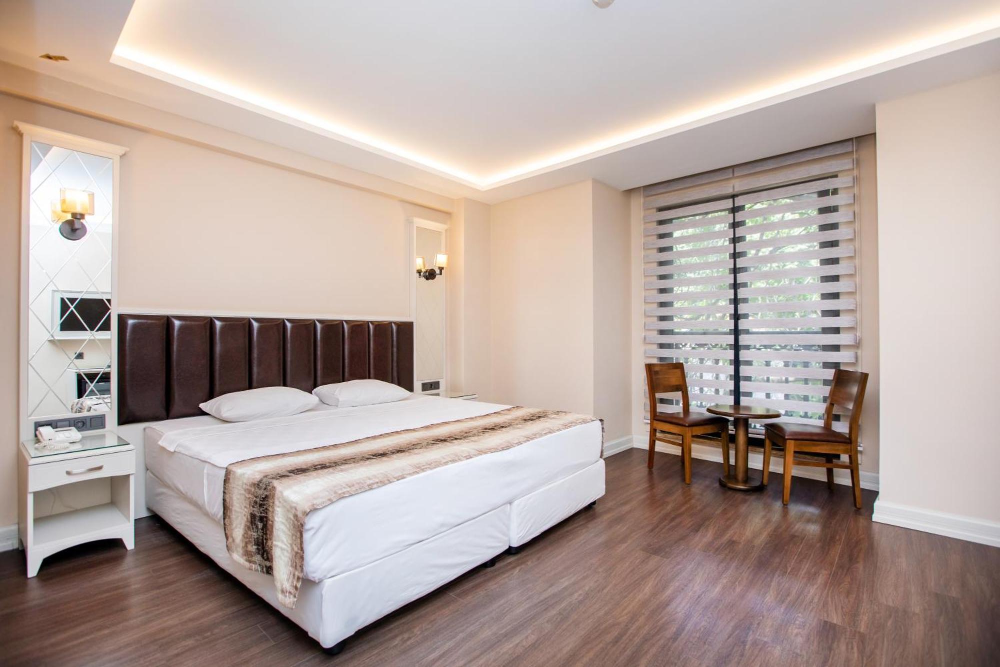 Prag Hotel Istanbul Eksteriør bilde
