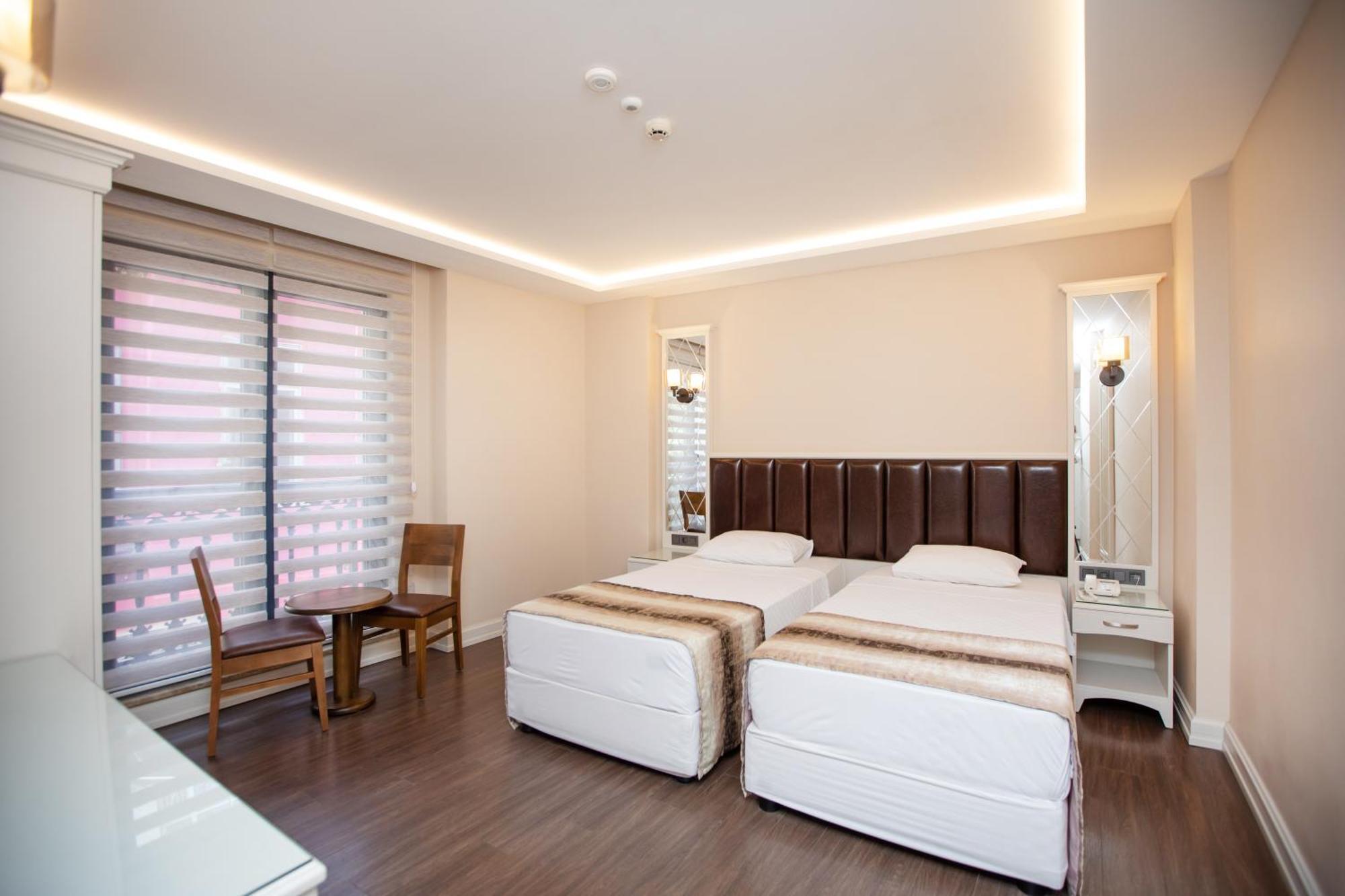 Prag Hotel Istanbul Eksteriør bilde